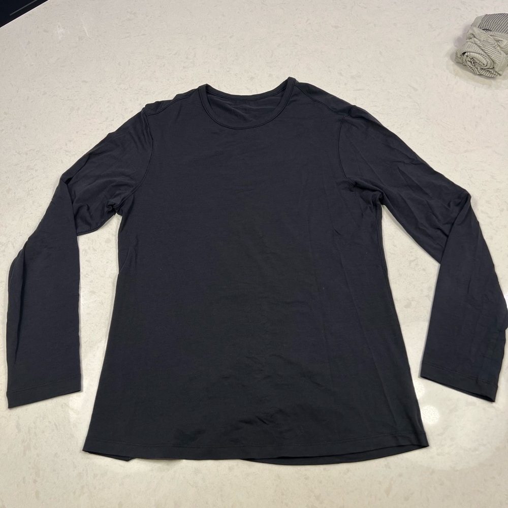 Five year basic longsleeve black